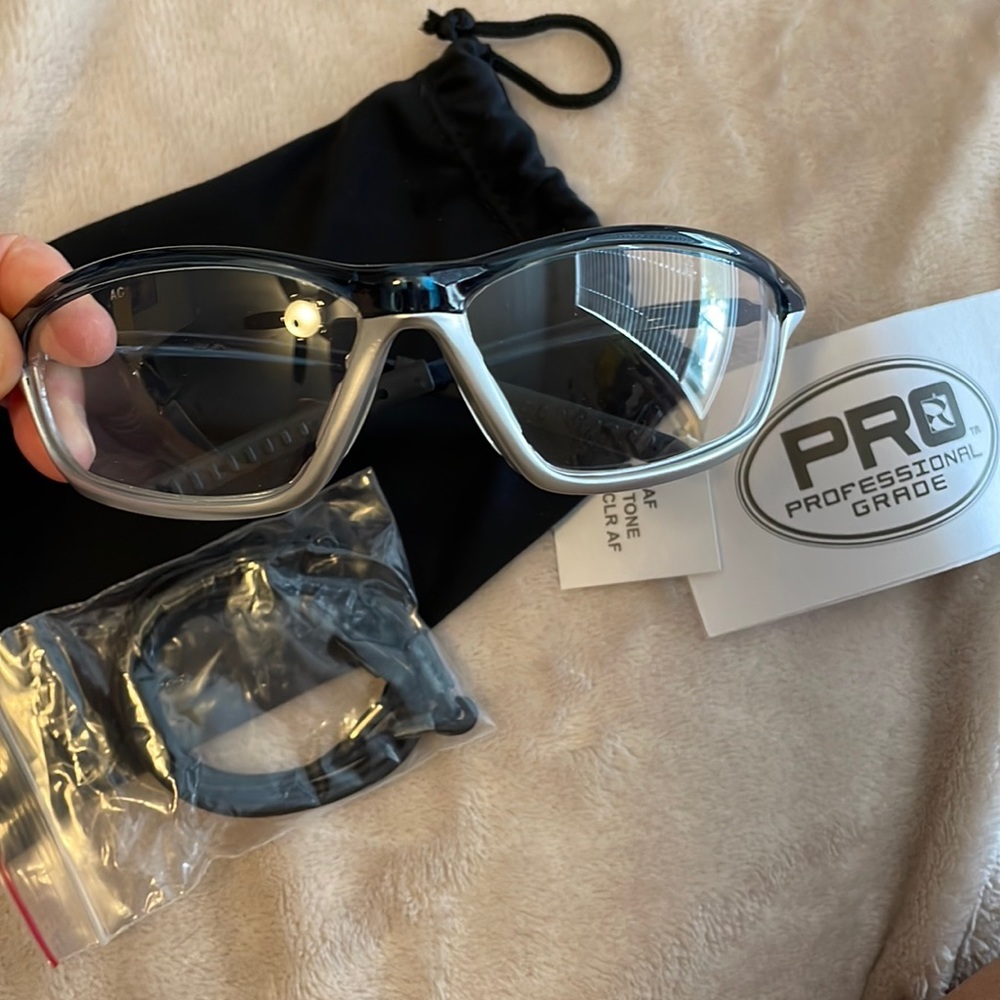 MCR Safety Glasses SH120AF